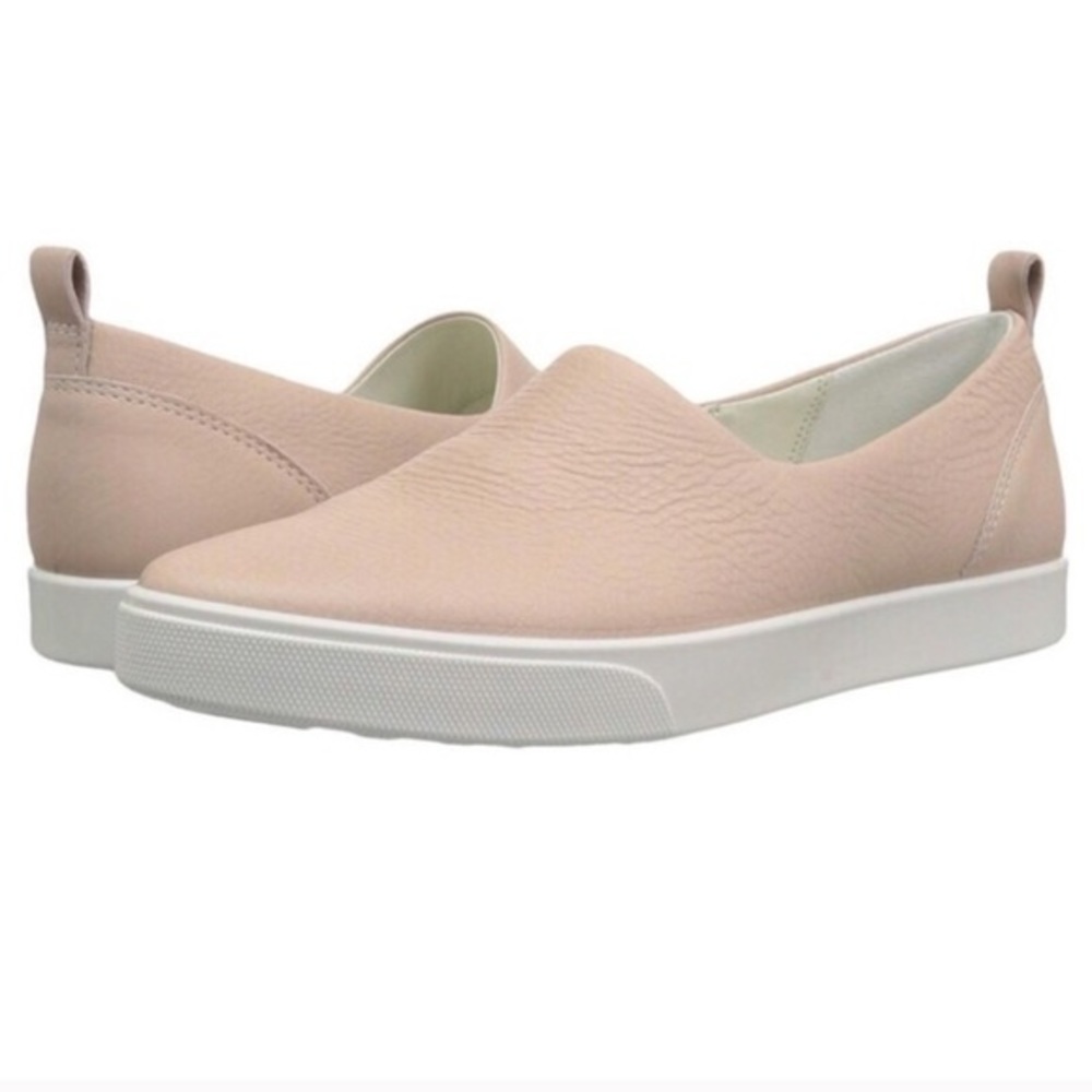 Ecco Women’s size 10 flats